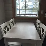 Chalet Iloinen Moekki Keuruu