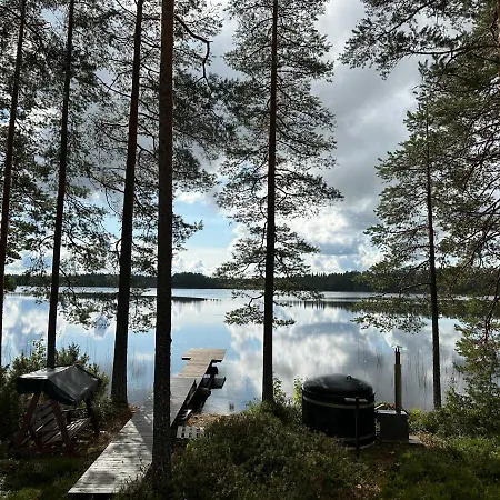 Alpstuga Iloinen Moekki